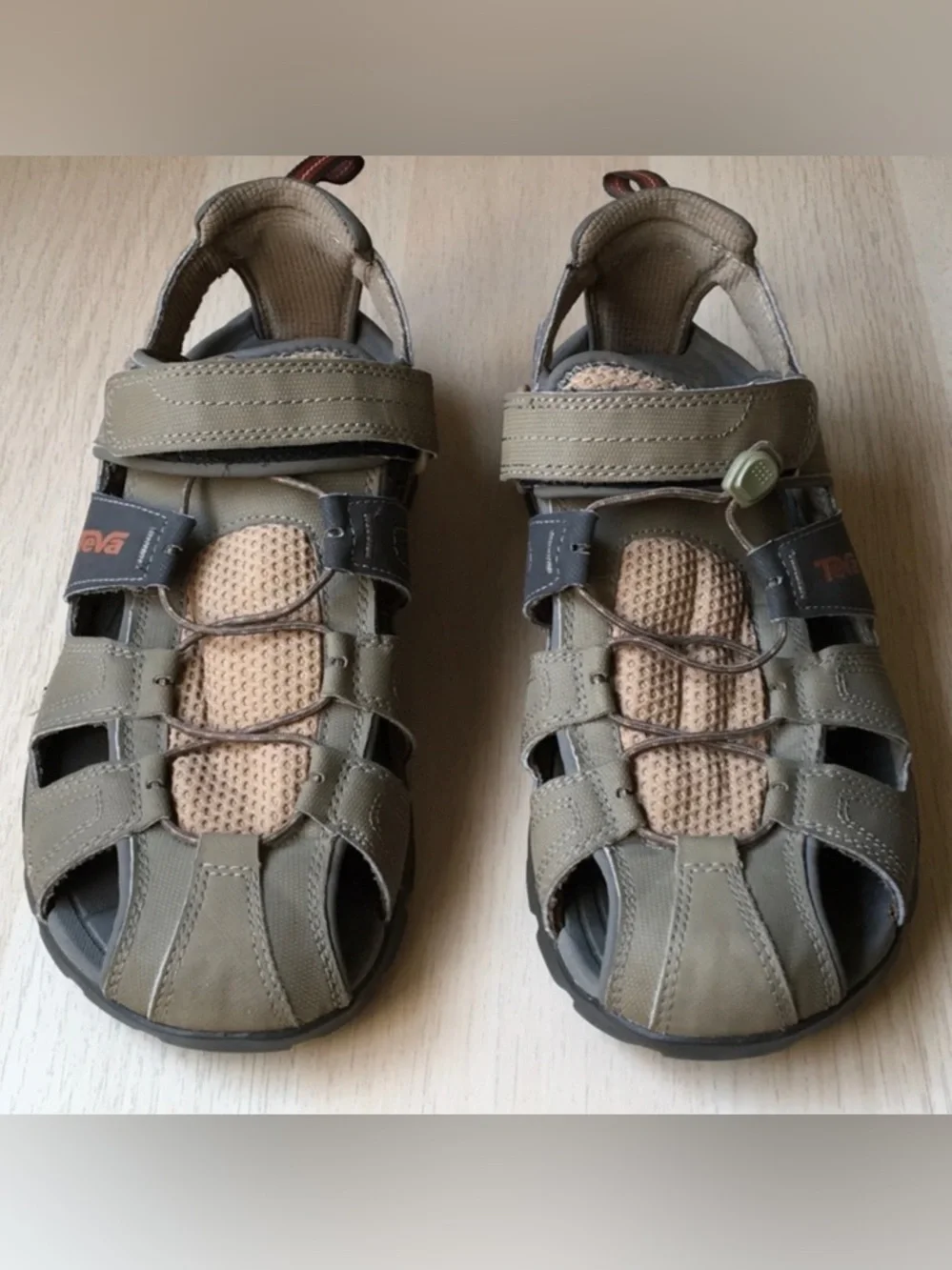 Teva Men's Brown and Black Closed-Toe Adventure Sandals, Size 11 Forebay